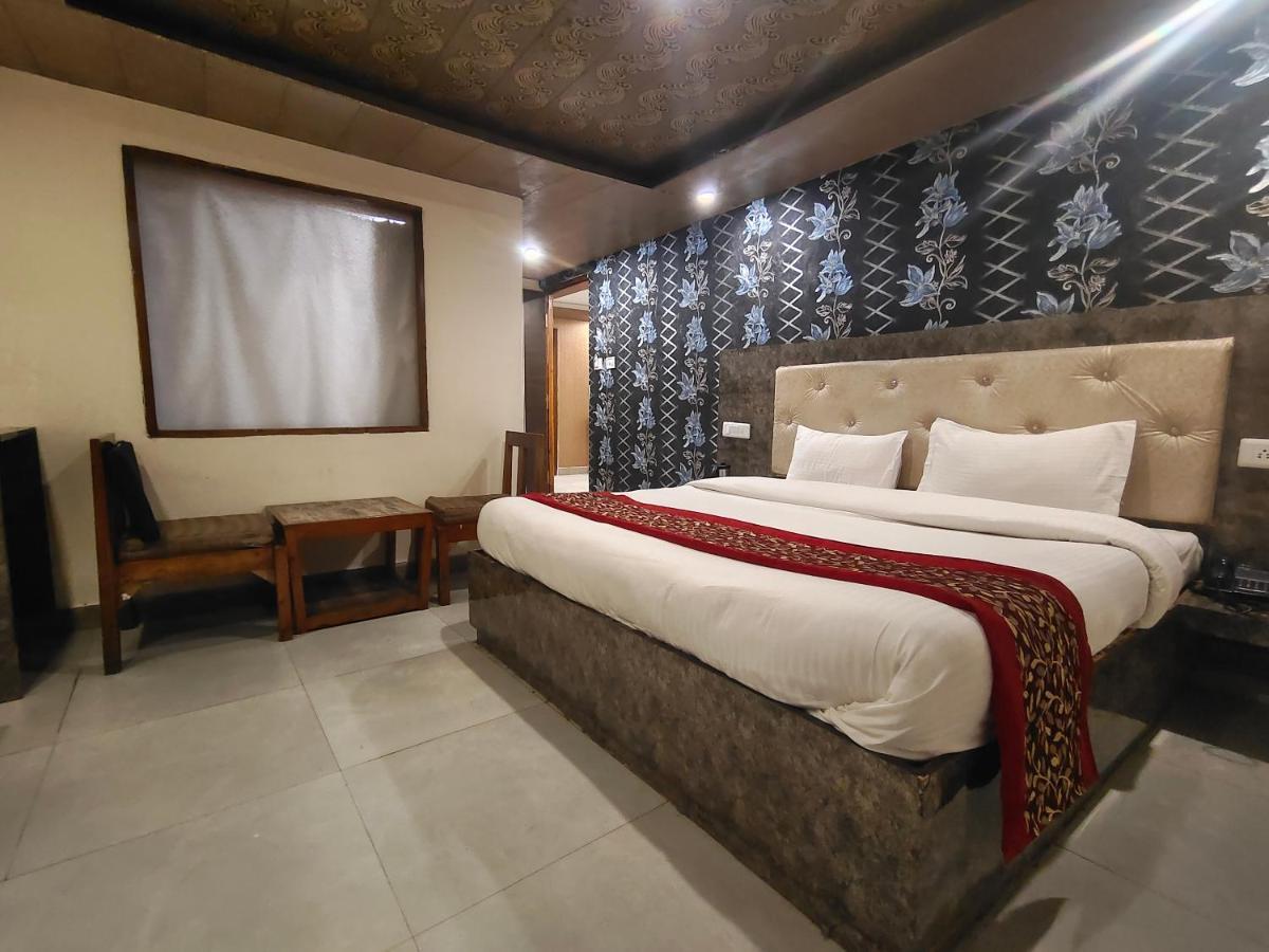 Mountain Zest-Simla Royale Near Mall Road-Free Pickup From Railway Station Simla Esterno foto