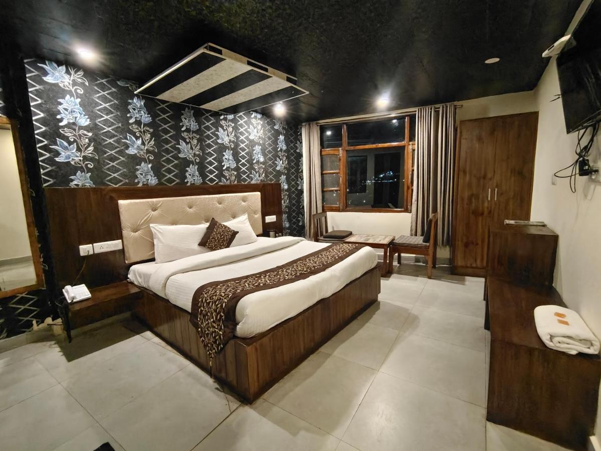 Mountain Zest-Simla Royale Near Mall Road-Free Pickup From Railway Station Simla Esterno foto